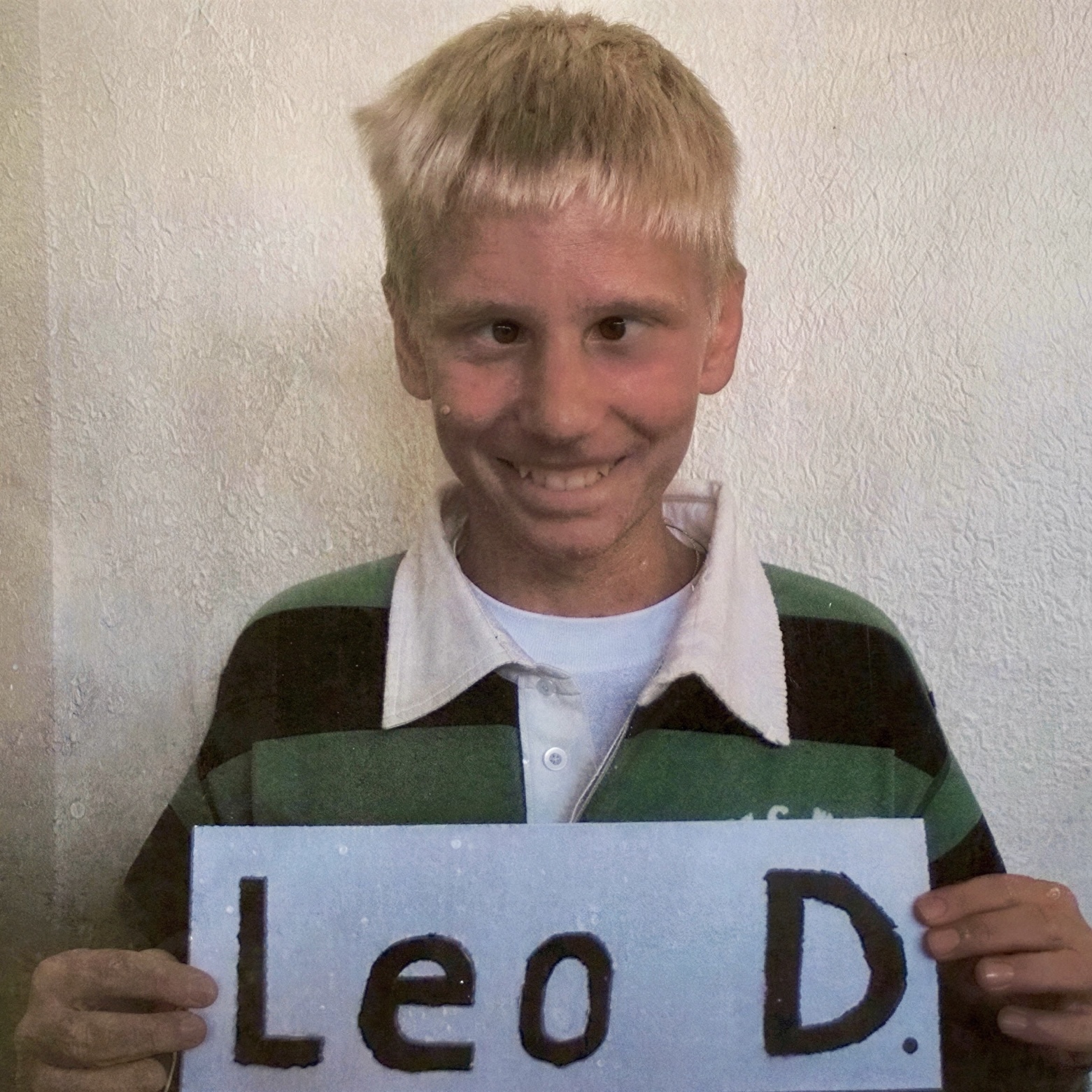 Leo · 2001